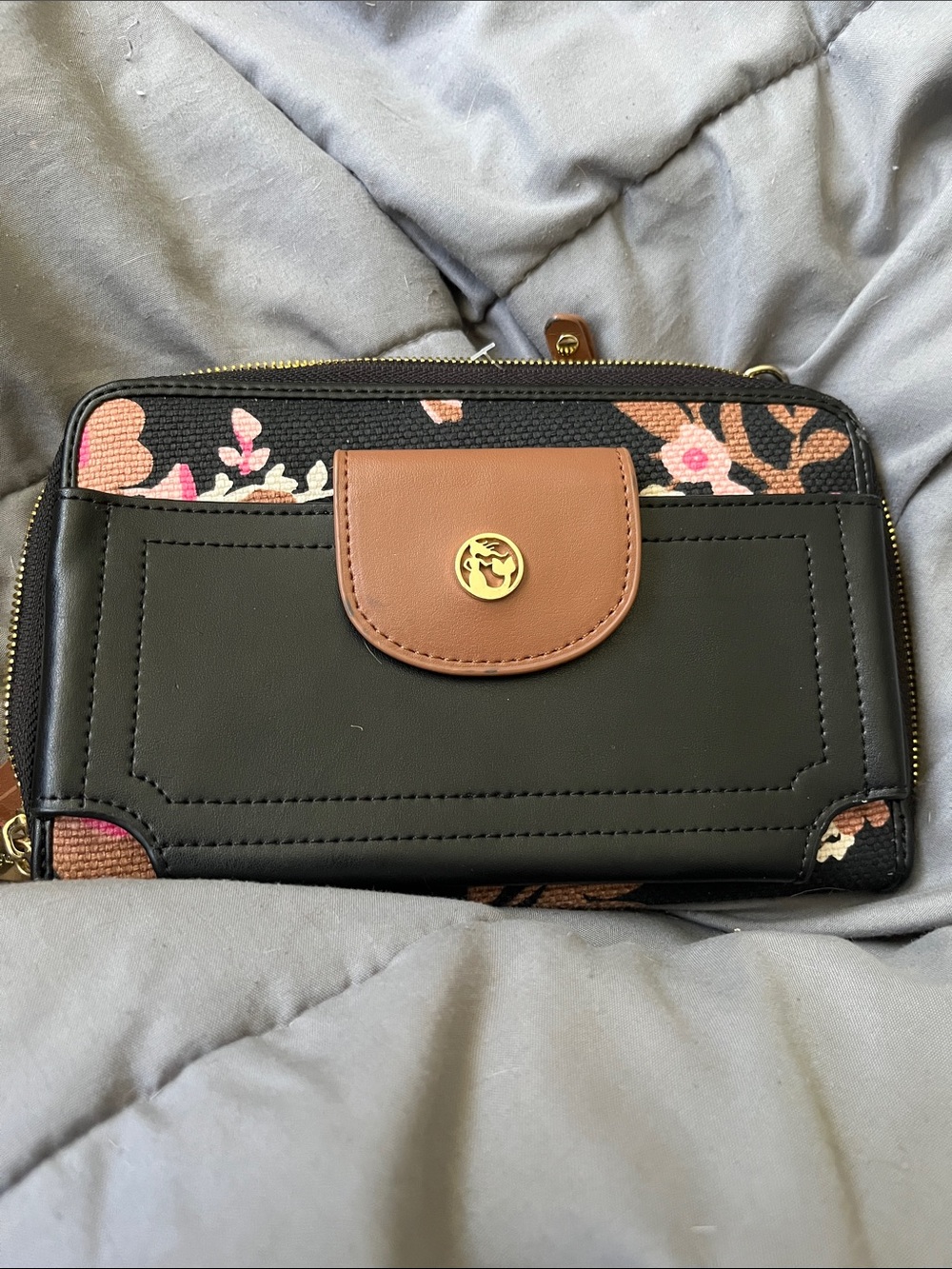 Spartina 449 Black Floral Wallet with Tan Snap